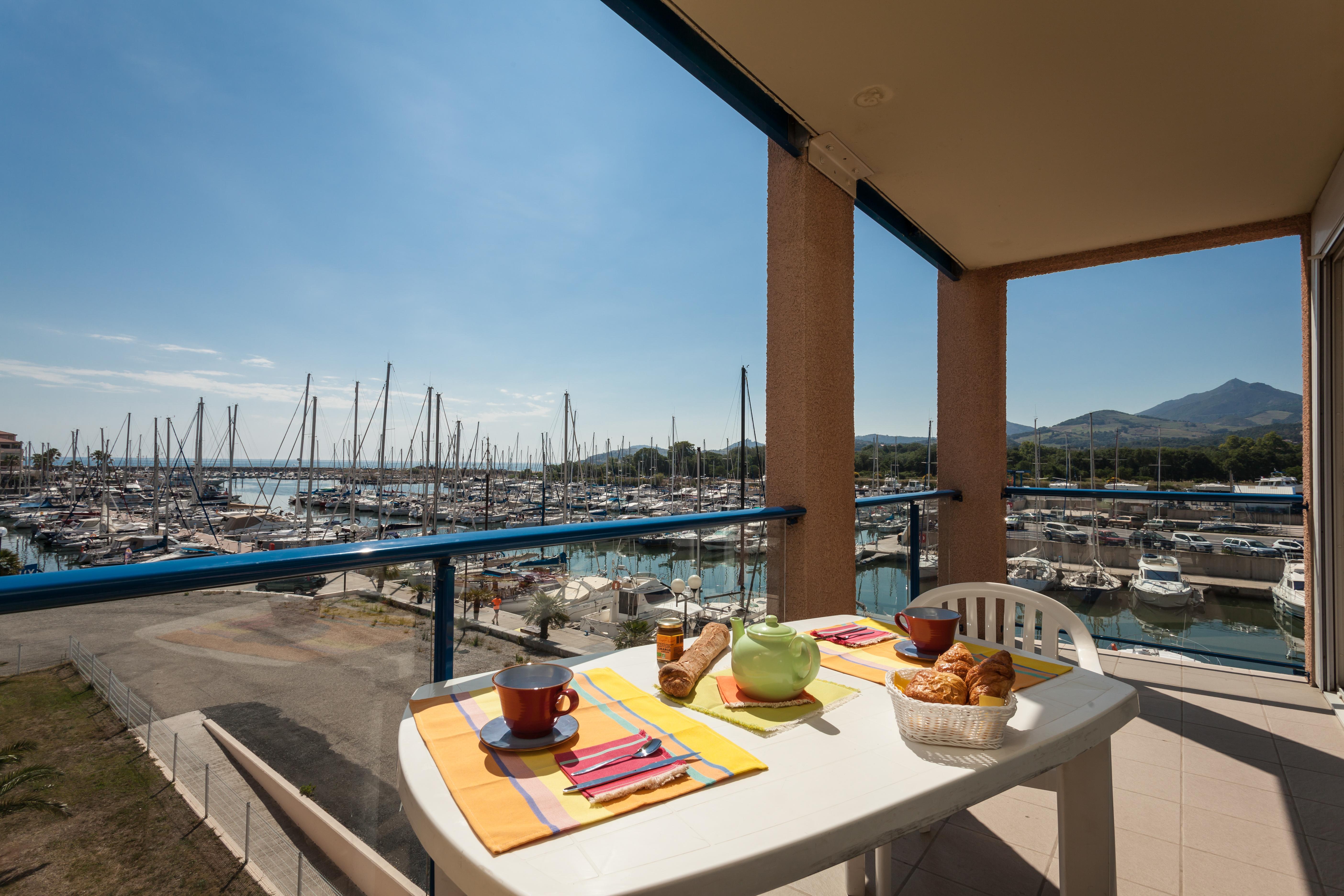 Appart Hotel Mer & Golf Port Argeles ภายนอก รูปภาพ
