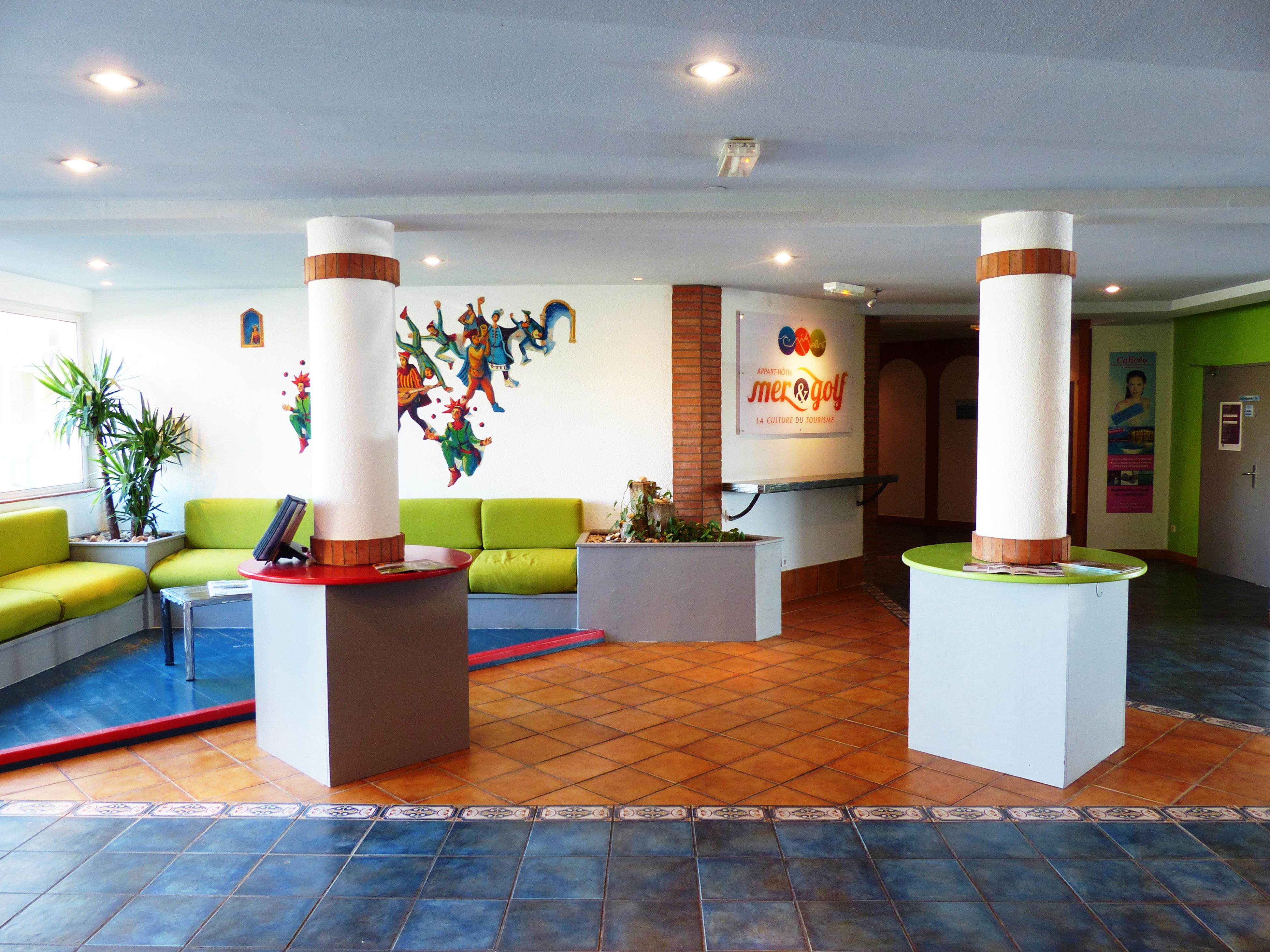 Appart Hotel Mer & Golf Port Argeles ภายนอก รูปภาพ
