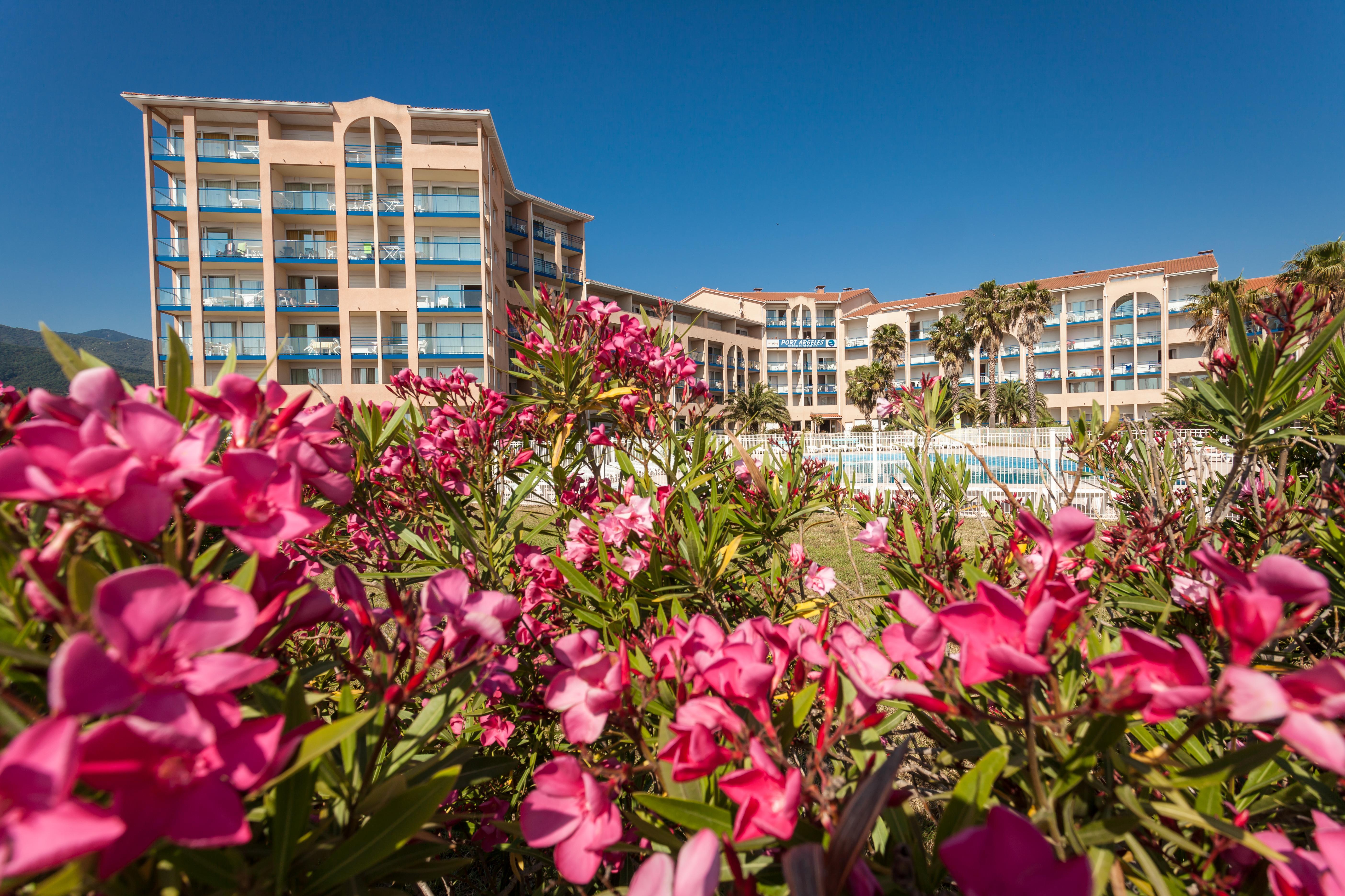 Appart Hotel Mer & Golf Port Argeles ภายนอก รูปภาพ