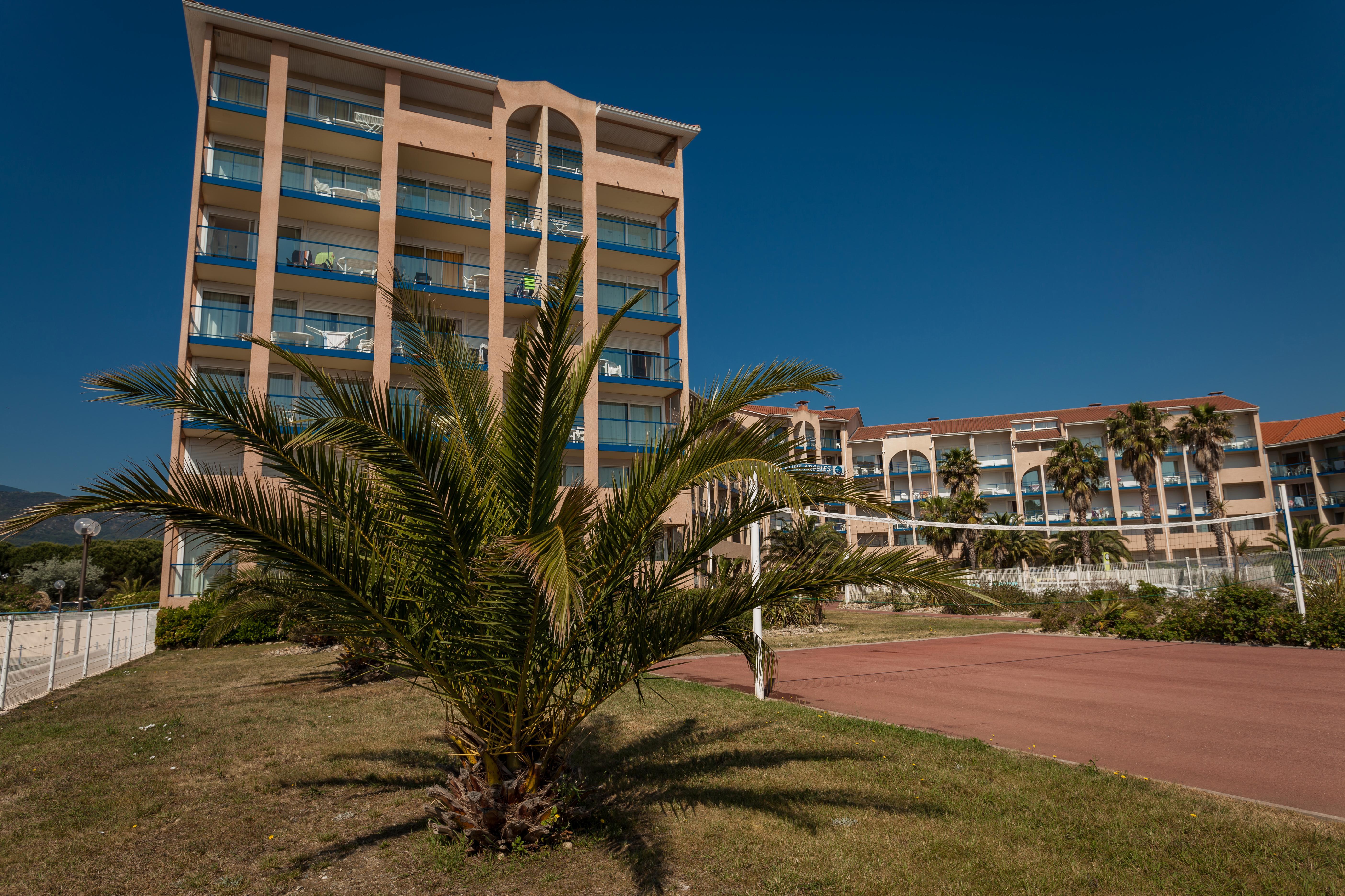 Appart Hotel Mer & Golf Port Argeles ภายนอก รูปภาพ