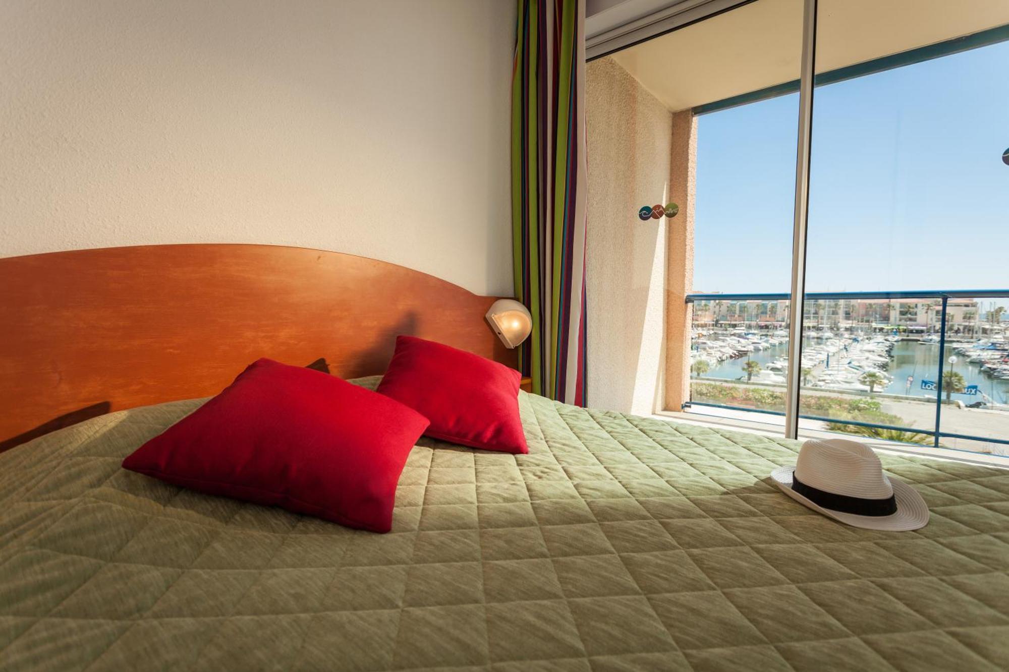 Appart Hotel Mer & Golf Port Argeles ภายนอก รูปภาพ