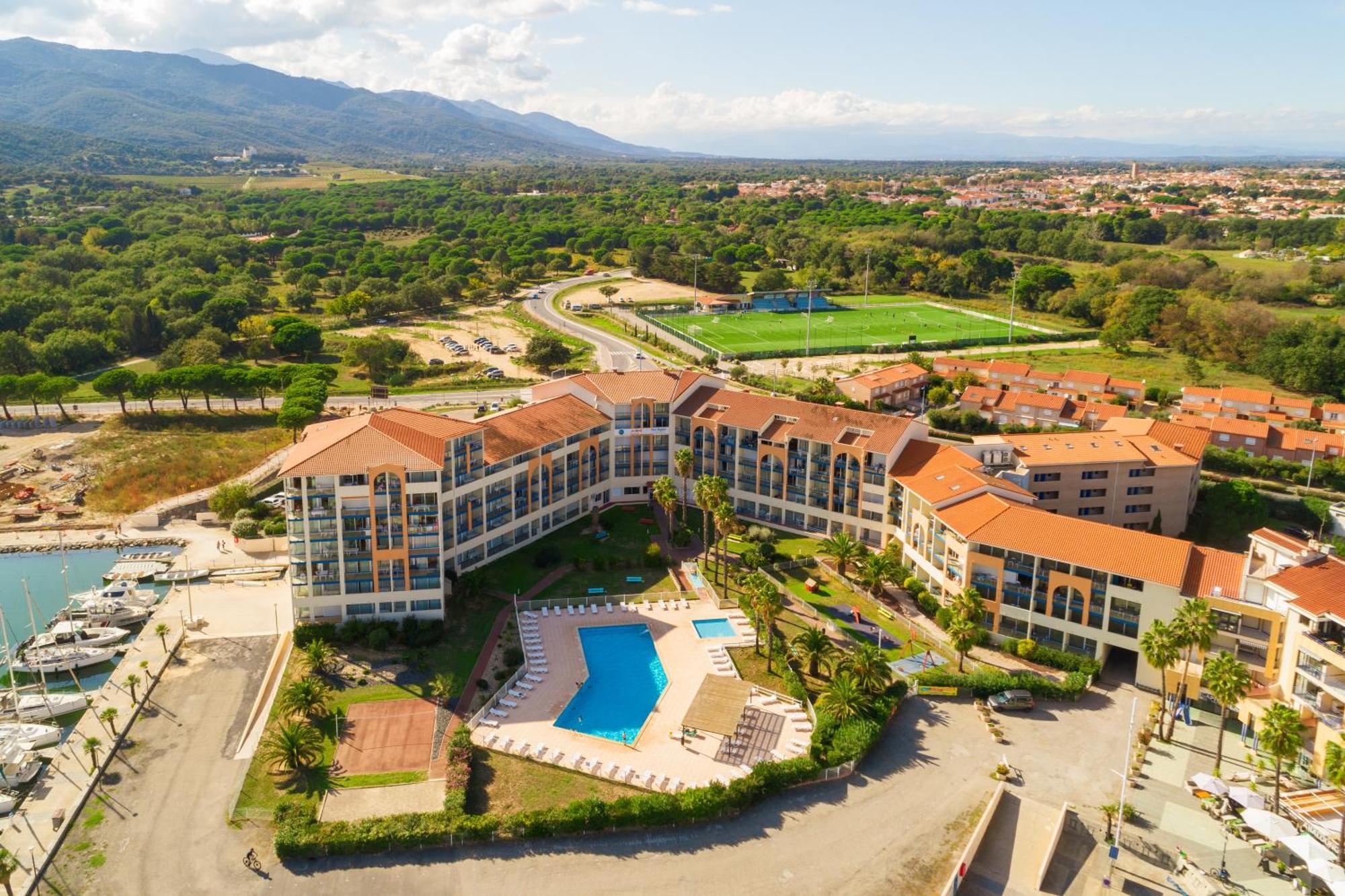 Appart Hotel Mer & Golf Port Argeles ภายนอก รูปภาพ